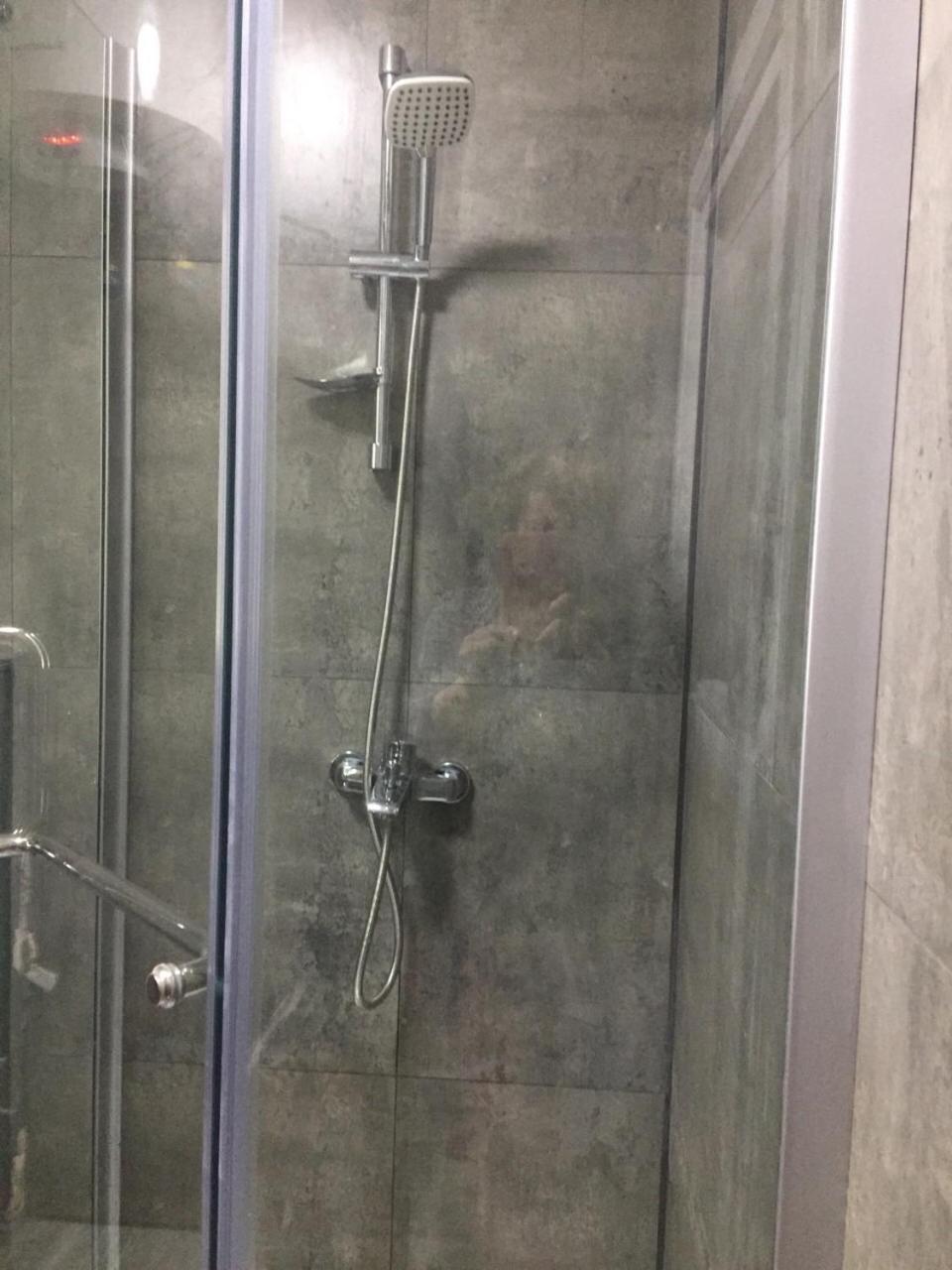 バトゥーミPirosmani 18D, 12 Floorアパートメント エクステリア 写真